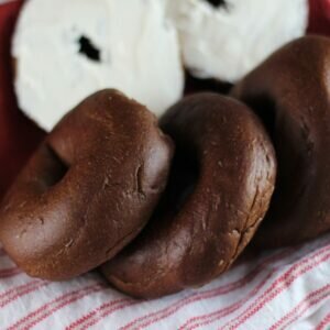 Great Low Carb Company – Bagel – Pumpernickel. Kosher, Low Carb and non-GMO.